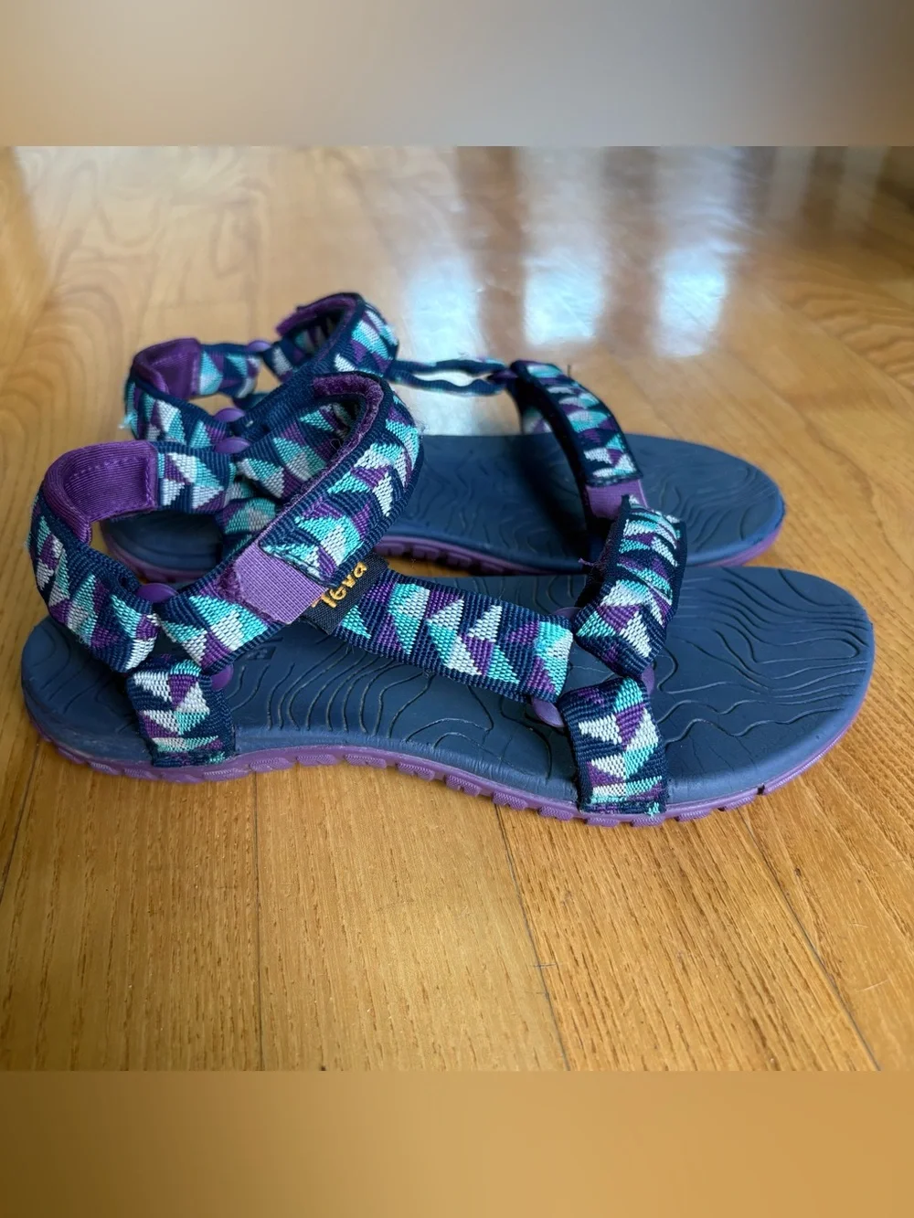 Teva Kids' Hurricane 3 sport sandals Blue Purple Teal Summer Girls Size 2 Youth